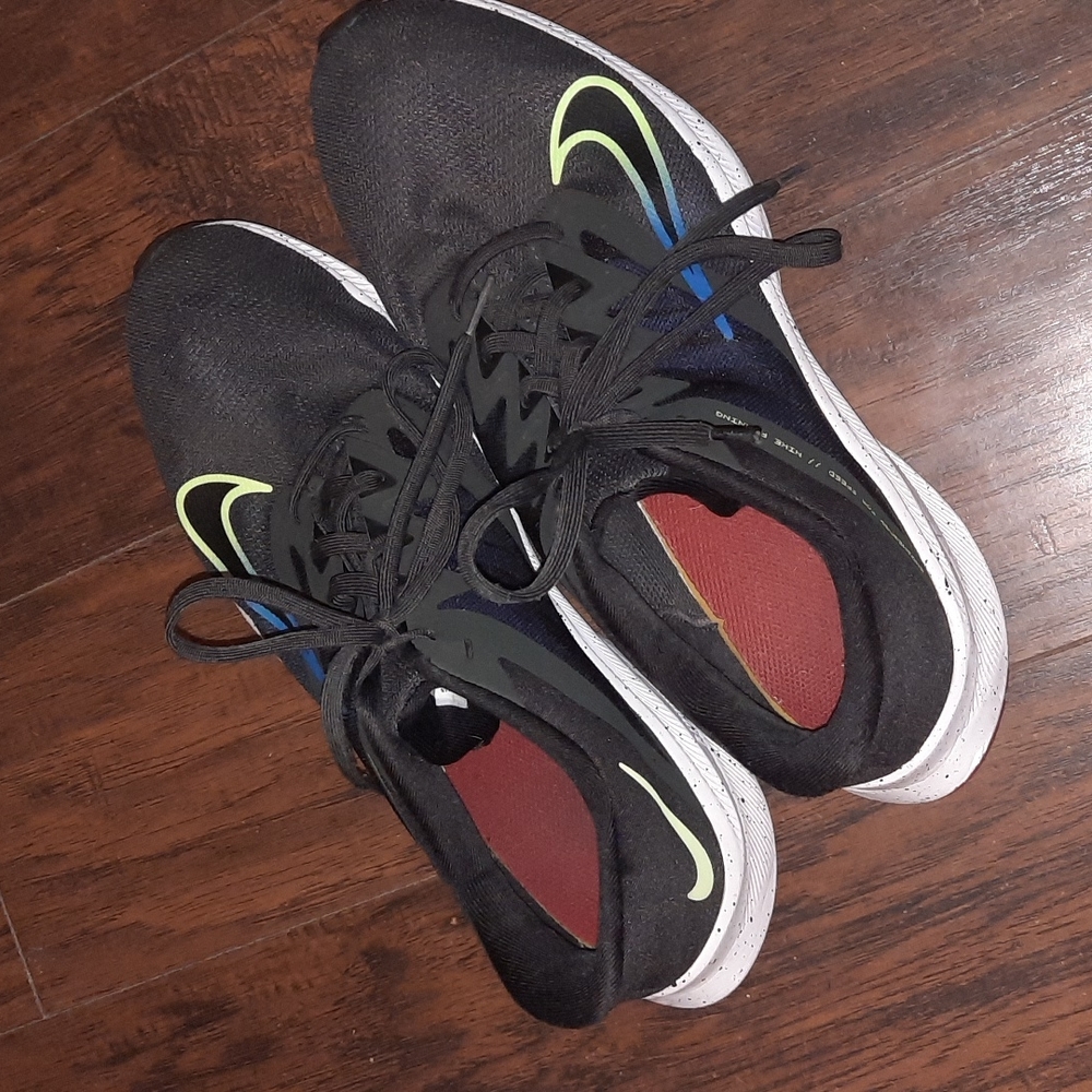 nike quest 3